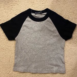 Brandy Melville cropped tee